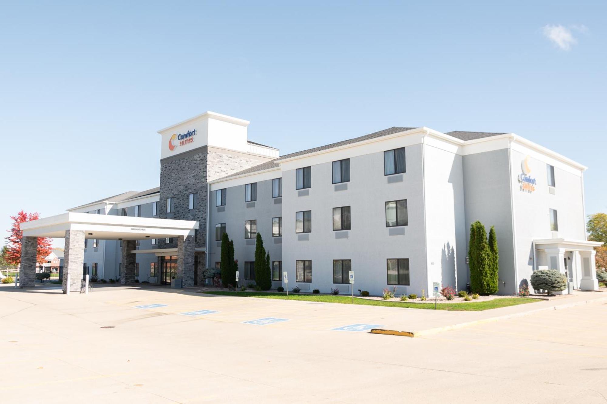 Comfort Suites Bloomington I-55 And I-74 Eksteriør bilde